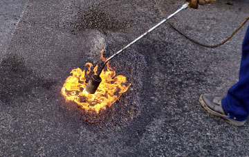 Halton Shields flat roofing repairs